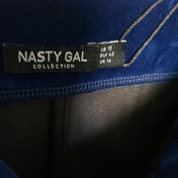 (NWOT) Nasty Gal Can You Feel It Velvet Suit (Size 10) - Picture 13 of 13